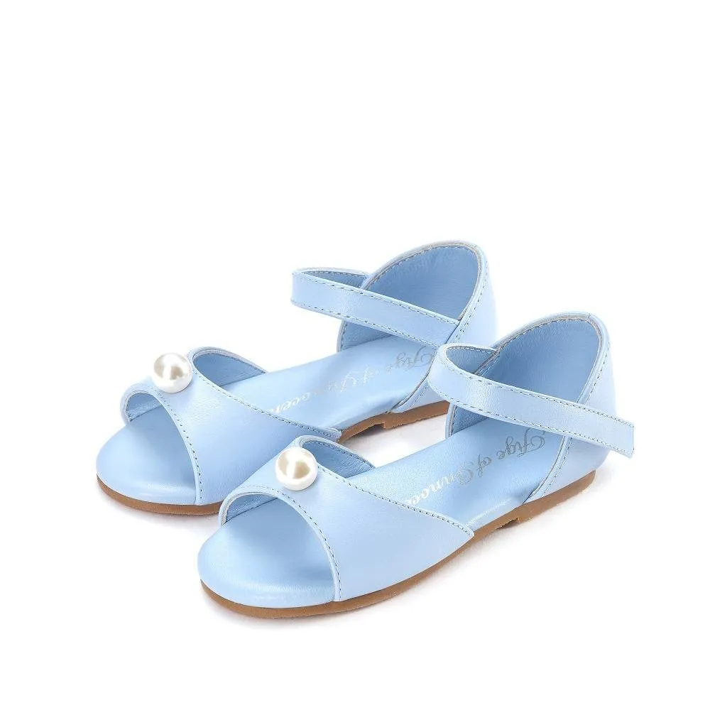 Mila Blue