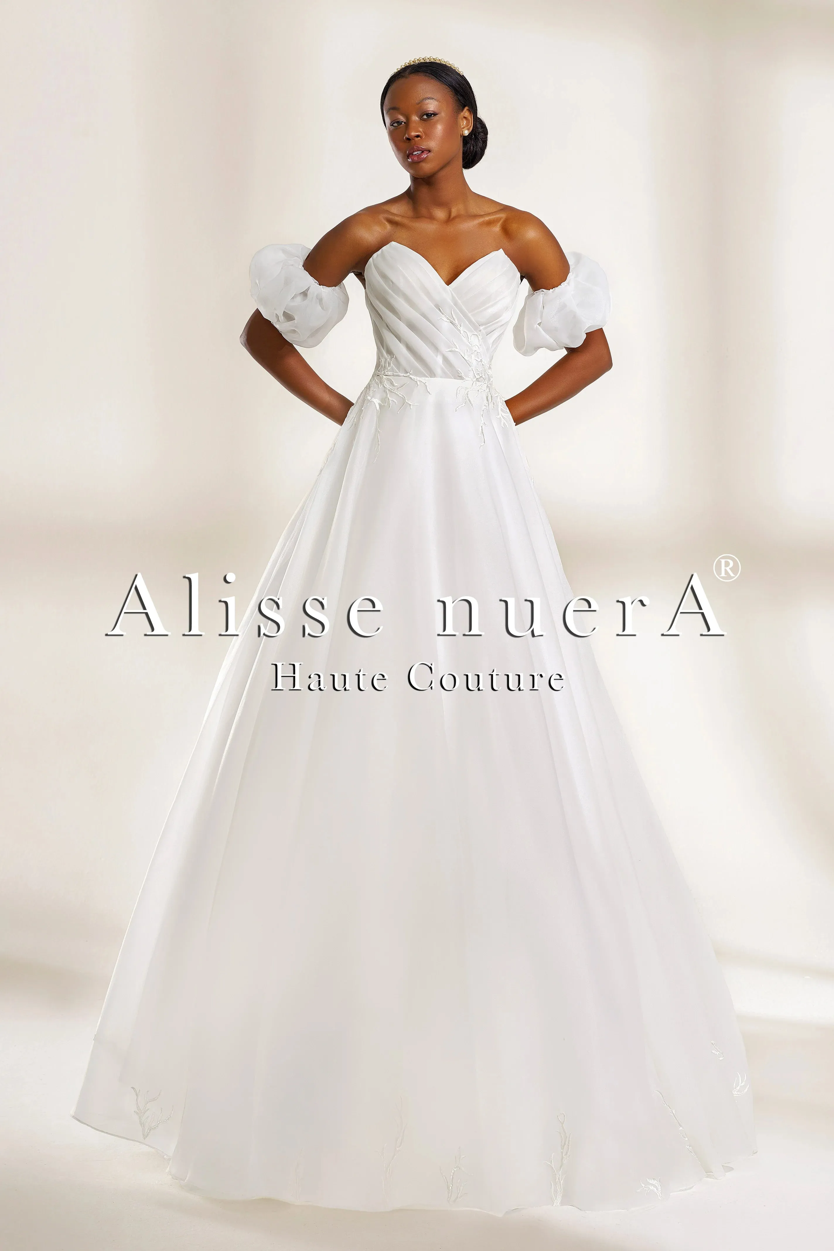 Organza A-Line Wedding Dress with Detachable Puff Sleeves and Lace Details