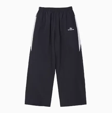 QS434A track pants