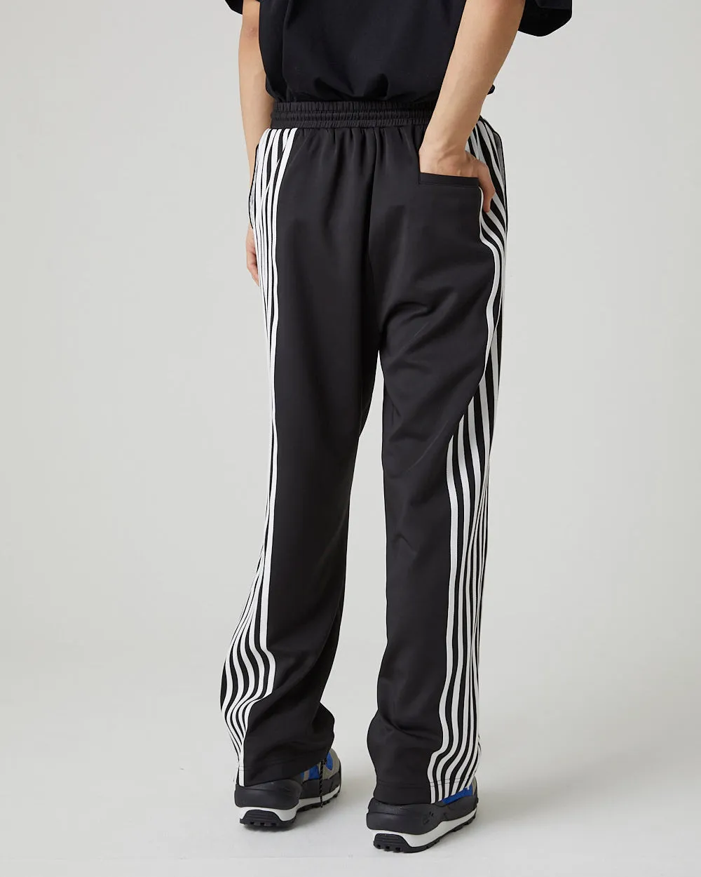 TRACK PANTS｜BLACK
